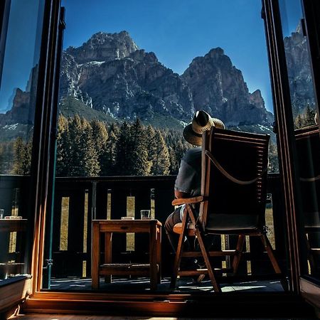 Hotel Ciasa Salares San Cassiano  Esterno foto