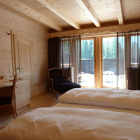 Hotel Ciasa Salares San Cassiano  Esterno foto