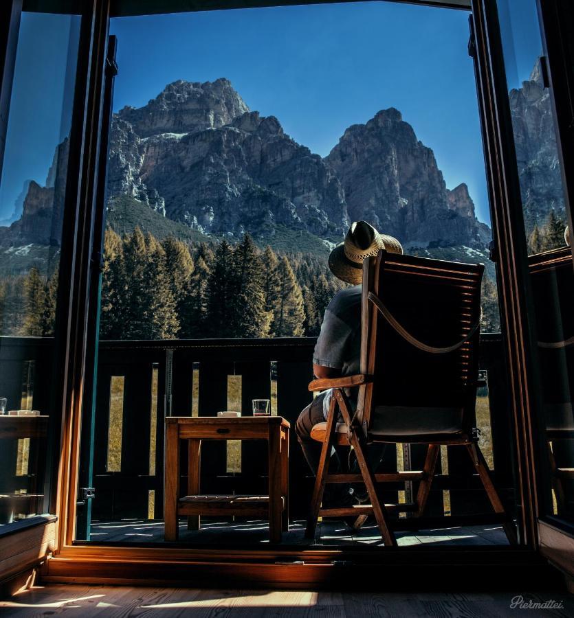 Hotel Ciasa Salares San Cassiano  Esterno foto