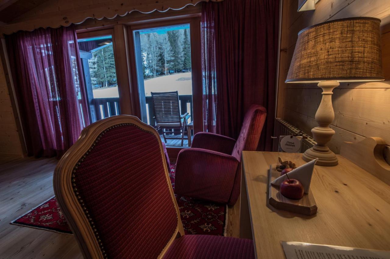 Hotel Ciasa Salares San Cassiano  Esterno foto