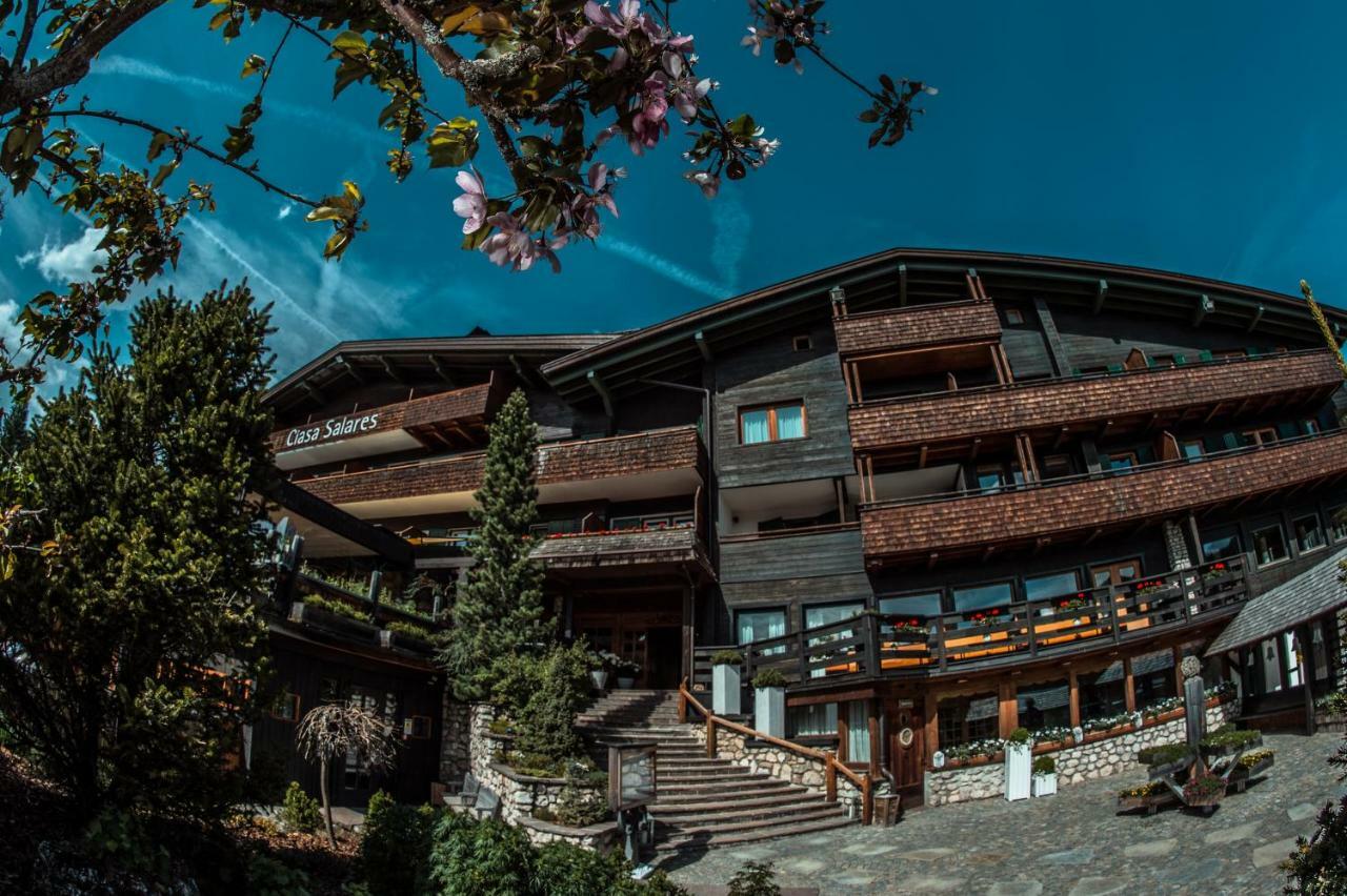 Hotel Ciasa Salares San Cassiano  Esterno foto